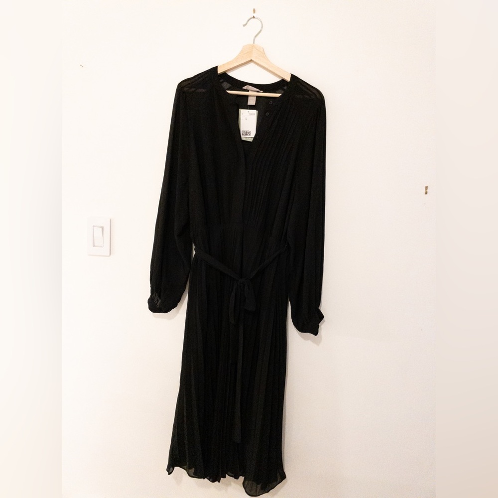H&M Pleated Midi Dress - BNWT